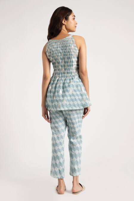 Shop Kaveri Blue 100% Linen Hand Screen Printed Lady Q Christina Top And Pant Set at Aza Fashions Shop_Kaveri_Blue 100% Linen Hand Screen Printed Lady Q Christina Top And Pant Set _at_Aza_Fashions