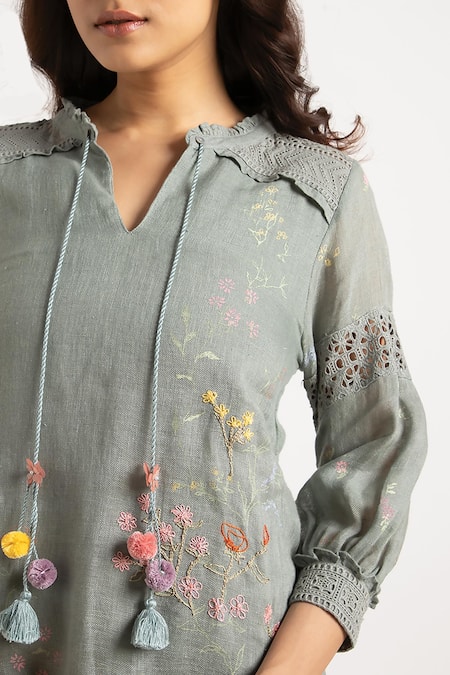 Kaveri_Green 100% Linen Hand Walk In The Clouds Karma Top And Pant Set  _Online_at_Aza_Fashions