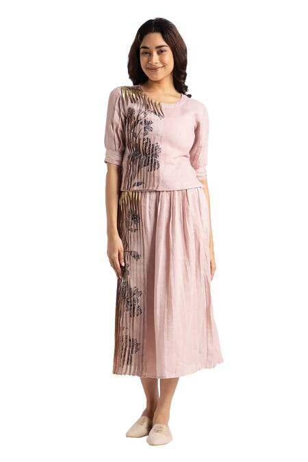 Buy Kaveri Pink 100% Linen Hand Screen Illusion Shell Pattern Top And Skirt Set Online at Aza Fashions Buy_Kaveri_Pink 100% Linen Hand Screen Illusion Shell Pattern Top And Skirt Set _Online_at_Aza_Fashions