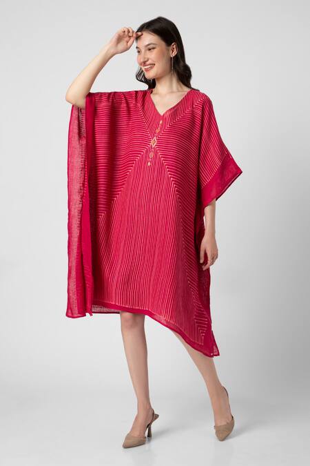 Buy_Kaveri_Pink Linen V-neck Geometric Print Kaftan_Online_at_Aza_Fashions