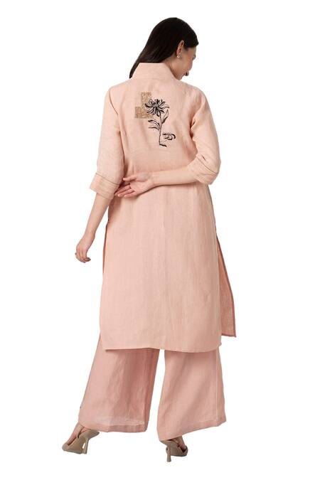 Buy Kaveri Pink Linen Embroidery V-neck Floral Kurta And Pant Set Buy_Kaveri_Pink Linen Embroidery V-neck Floral Kurta And Pant Set