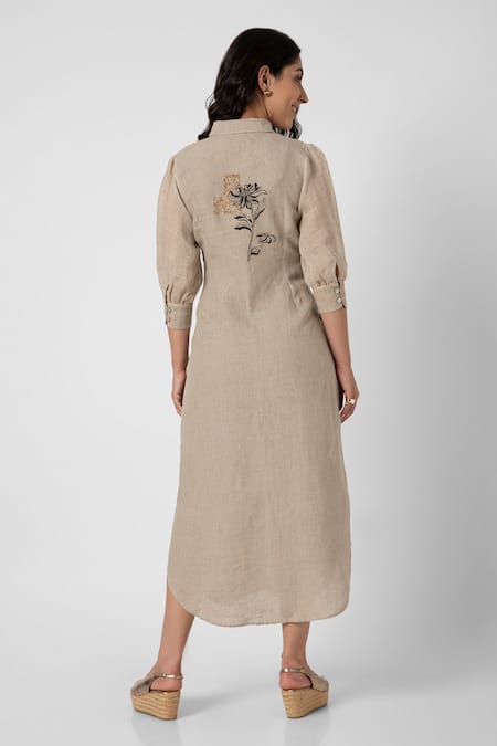 Shop Kaveri White Linen Embroidery Collared Beaten Metal Midi Dress at Aza Fashions Shop_Kaveri_White Linen Embroidery Collared Beaten Metal Midi Dress _at_Aza_Fashions