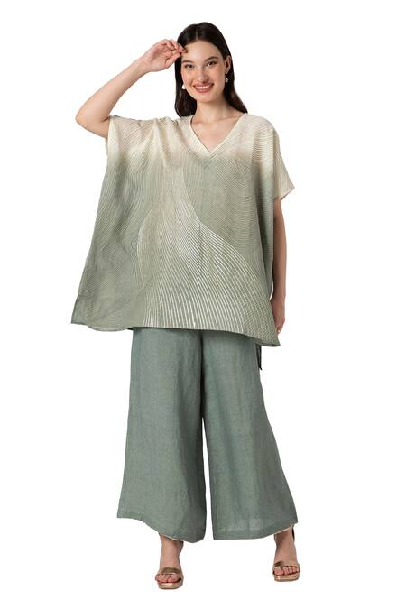 Buy_Kaveri_Blue 100% Linen V Neck Echo Square Screen Print Top And Pant Set _Online_at_Aza_Fashions