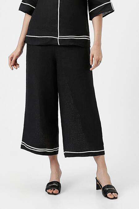 Kaveri Black 100% Linen Plain Round Neck Cross Road Top With Pant Online at Aza Fashions Kaveri_Black 100% Linen Plain Round Neck Cross Road Top With Pant _Online_at_Aza_Fashions