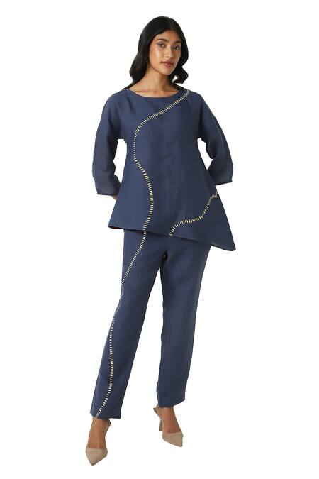 Kaveri Blue 100% Linen Placement Hand Forest Wiggle Asymmetric Top With Pant Online at Aza Fashions Kaveri_Blue 100% Linen Placement Hand Forest Wiggle Asymmetric Top With Pant _Online_at_Aza_Fashions