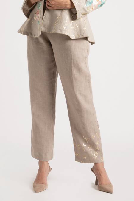 Kaveri Grey 100% Linen Embroidery Floral Flower Corsage Blazer Pant Set Online at Aza Fashions Kaveri_Grey 100% Linen Embroidery Floral Flower Corsage Blazer Pant Set _Online_at_Aza_Fashions