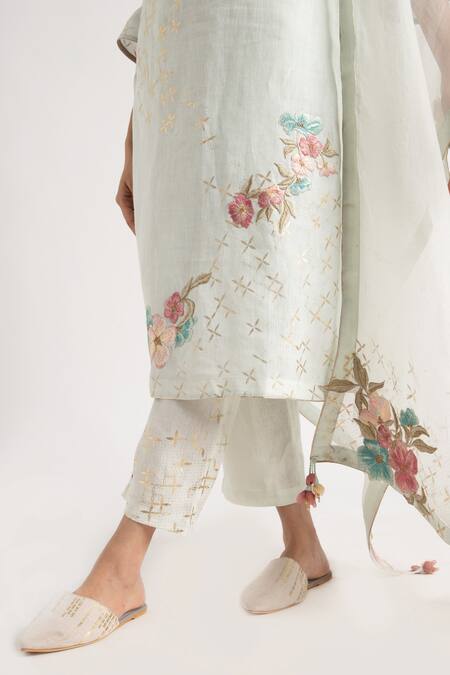Shop_Kaveri_Beige Linen Embroidery, Foil Printing V-neck Flower Kurta Pant Set _Online_at_Aza_Fashions