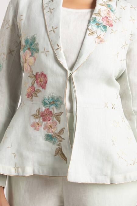 Buy Kaveri Beige 100% Linen Embroidery Floral Shawl Corsage Jacket Shorts Set Online at Aza Fashions Buy_Kaveri_Beige 100% Linen Embroidery Floral Shawl Corsage Jacket Shorts Set _Online_at_Aza_Fashions