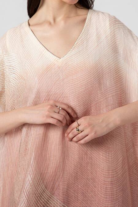 Buy_Kaveri_Pink Linen Foil Printing V-neck Echo Zebra Square Dress With Inner