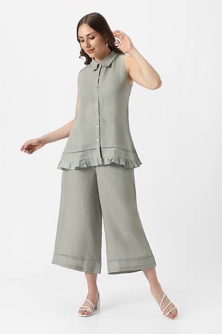 Kaveri Green 100% Linen Solid Collar Neck Teepee Frilly Top With Flared Pant Online at Aza Fashions Kaveri_Green 100% Linen Solid Collar Neck Teepee Frilly Top With Flared Pant _Online_at_Aza_Fashions