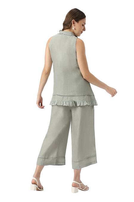 Kaveri Green 100% Linen Solid Collar Neck Teepee Frilly Top With Flared Pant at Aza Fashions Kaveri_Green 100% Linen Solid Collar Neck Teepee Frilly Top With Flared Pant _at_Aza_Fashions
