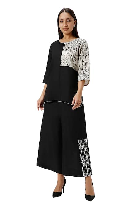 Buy_Kaveri_Black 100% Linen Print Foil Forest Land Square Top With Flared Pant  _Online_at_Aza_Fashions