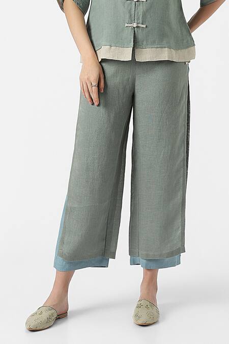 Buy Kaveri Green 100% Linen Solid V Neck Zen Layered Top With Pant Online at Aza Fashions Buy_Kaveri_Green 100% Linen Solid V Neck Zen Layered Top With Pant _Online_at_Aza_Fashions