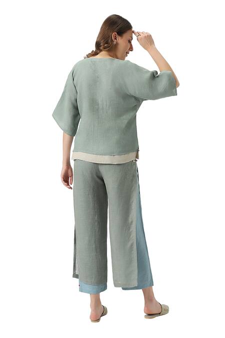 Buy Kaveri Green 100% Linen Solid V Neck Zen Layered Top With Pant Buy_Kaveri_Green 100% Linen Solid V Neck Zen Layered Top With Pant