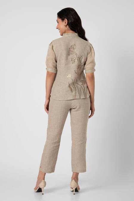 Shop Kaveri Grey 100% Linen Printed Dainty Bloom V Neck Tulip Top And Pant Set at Aza Fashions Shop_Kaveri_Grey 100% Linen Printed Dainty Bloom V Neck Tulip Top And Pant Set _at_Aza_Fashions