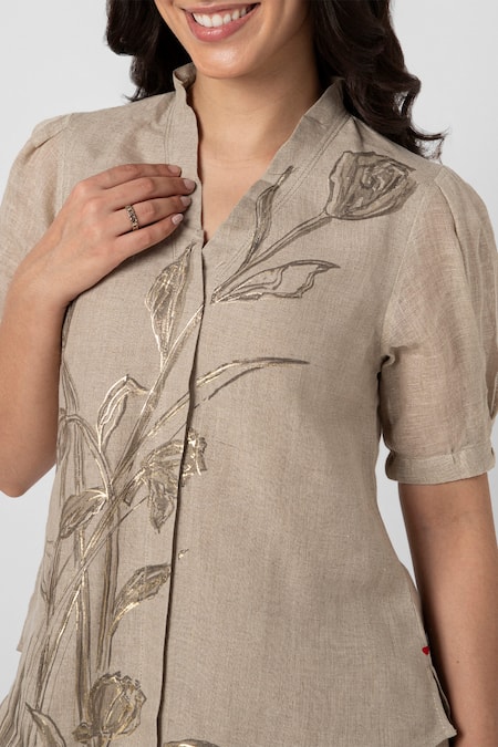Shop Kaveri Grey 100% Linen Printed Dainty Bloom V Neck Tulip Top And Pant Set Shop_Kaveri_Grey 100% Linen Printed Dainty Bloom V Neck Tulip Top And Pant Set