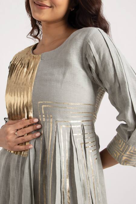 Shop_Kaveri_Green Linen Foil Printing Round Neck Illusion Amanda Floral Dress