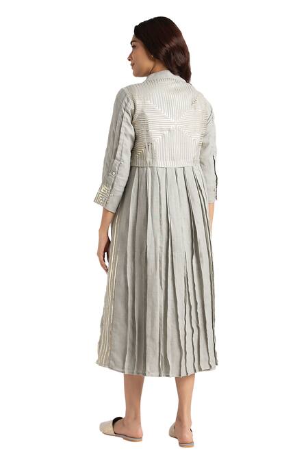 Buy Kaveri Green 100% Linen Hand Printed Illusion Amanda With Dress Online at Aza Fashions Buy_Kaveri_Green 100% Linen Hand Printed Illusion Amanda With Dress _Online_at_Aza_Fashions