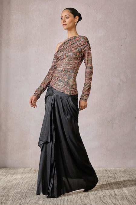 Shop_Tarun Tahiliani_Black Jersey Asymmetric Abstract Floral Print T-shirt _Online_at_Aza_Fashions