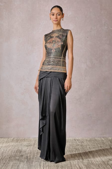 Tarun Tahiliani_Black Jersey Crystals, Embroidery High Neck Metallic Printed T-shirt _Online_at_Aza_Fashions