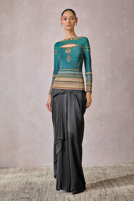 Tarun Tahiliani_Green Jersey Crystals, Stones Boat Neck Metallic Jewel Print T-shirt _Online_at_Aza_Fashions