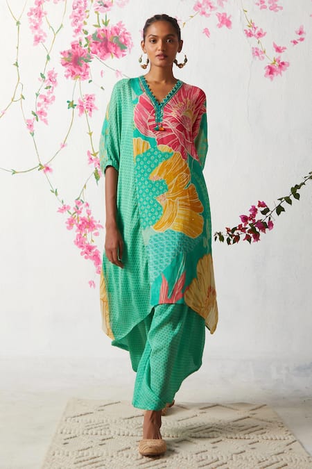 Basil Leaf Green Chiffon Embroidery V-neck Flower Bloom Print Kurta With Pant 
