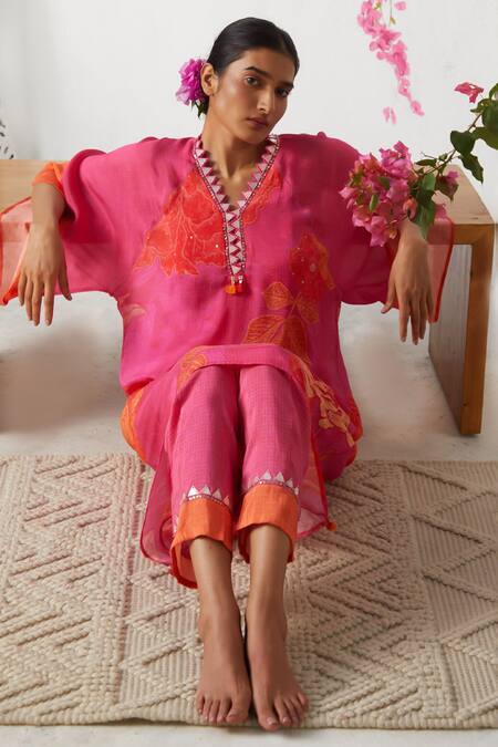 Basil Leaf_Pink Chiffon Embroidery V-neck Rose Bloom Print Kaftan With Pant_at_Aza_Fashions