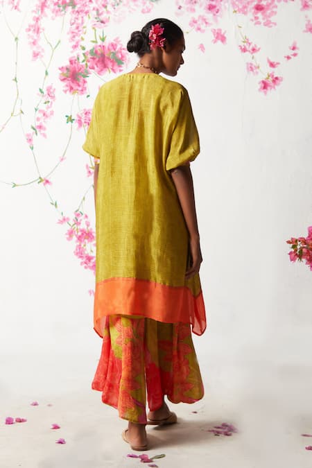 Shop Basil Leaf Green Chiffon Sequins Split V-neck Straight Kurta With Floral Print Cowl Pant at Aza Fashions Shop_Basil Leaf_Green Chiffon Sequins Split V-neck Straight Kurta With Floral Print Cowl Pant _at_Aza_Fashions