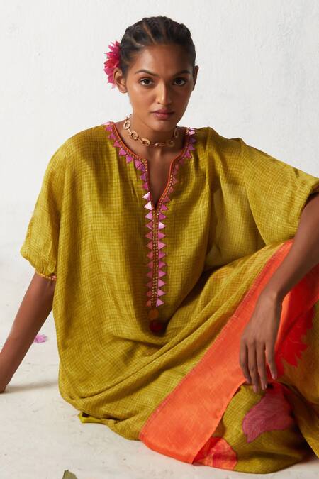 Basil Leaf Green Chiffon Sequins Split V-neck Straight Kurta With Floral Print Cowl Pant Online at Aza Fashions Basil Leaf_Green Chiffon Sequins Split V-neck Straight Kurta With Floral Print Cowl Pant _Online_at_Aza_Fashions