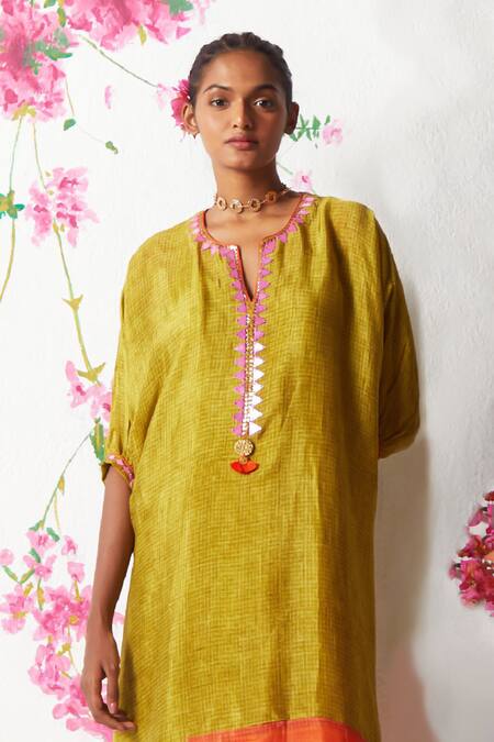 Shop Basil Leaf Green Chiffon Sequins Split V-neck Straight Kurta With Floral Print Cowl Pant Online at Aza Fashions Shop_Basil Leaf_Green Chiffon Sequins Split V-neck Straight Kurta With Floral Print Cowl Pant _Online_at_Aza_Fashions