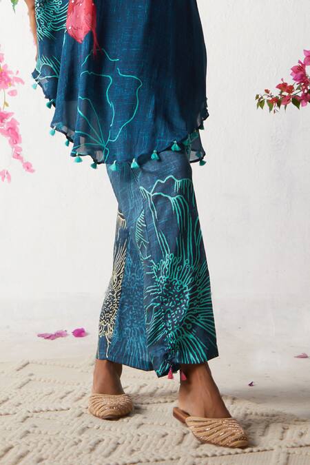 Basil Leaf Blue Chiffon Tassels V-neck Flower Bloom Print Kaftan With Pant at Aza Fashions Basil Leaf_Blue Chiffon Tassels V-neck Flower Bloom Print Kaftan With Pant _at_Aza_Fashions