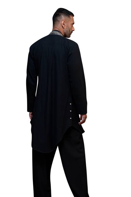 Vikram Bajaj_Black Cotton Asymmetric Solid Kurta_at_Aza_Fashions