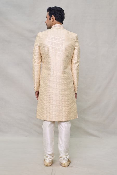 Arihant Rai Sinha Chevron Pattern Sherwani Set 