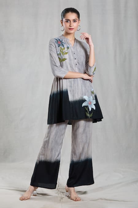 Khwaab by Sanjana Lakhani Grey Rayon Cotton Embellished Sequin Shirt Flower Print Shaded Tunic With Pant