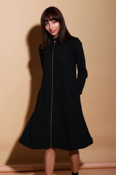 Echke Black Rayon Bandeau Neck Solid Flared Midi Dress at Aza Fashions Echke_Black Rayon Bandeau Neck Solid Flared Midi Dress _at_Aza_Fashions