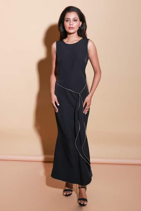 Echke Solid Round Neck Maxi Dress 