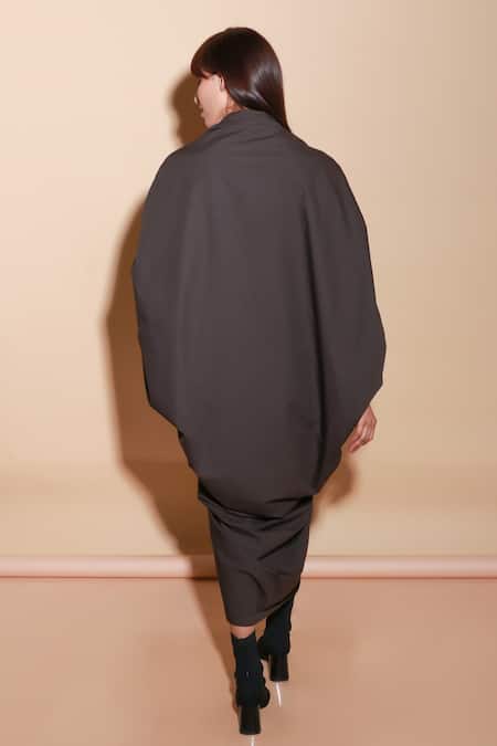 Shop Echke Brown Cotton V-neck Solid Midi Dress at Aza Fashions Shop_Echke_Brown Cotton V-neck Solid Midi Dress _at_Aza_Fashions