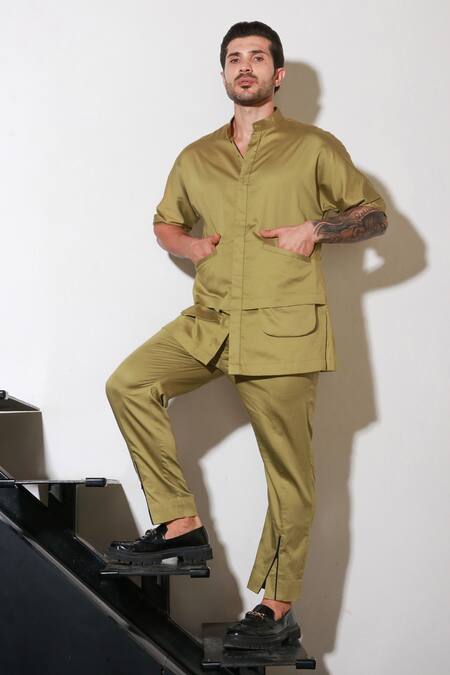 Buy Echke Green Lycra Half Sleeve Shirt And Pant Set Buy_Echke_Green Lycra Half Sleeve Shirt And Pant Set