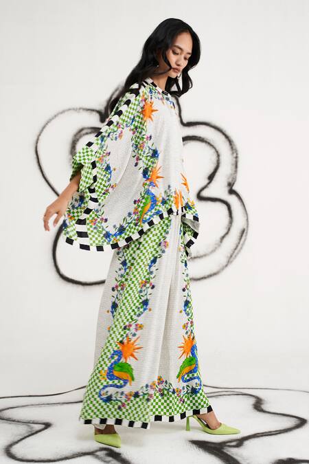 Buy Verb By Pallavi Singhee White Georgette Ecelectic Print Flared Pyjama Pant Online at Aza Fashions Buy_Verb By Pallavi Singhee_White Georgette Ecelectic Print Flared Pyjama Pant_Online_at_Aza_Fashions