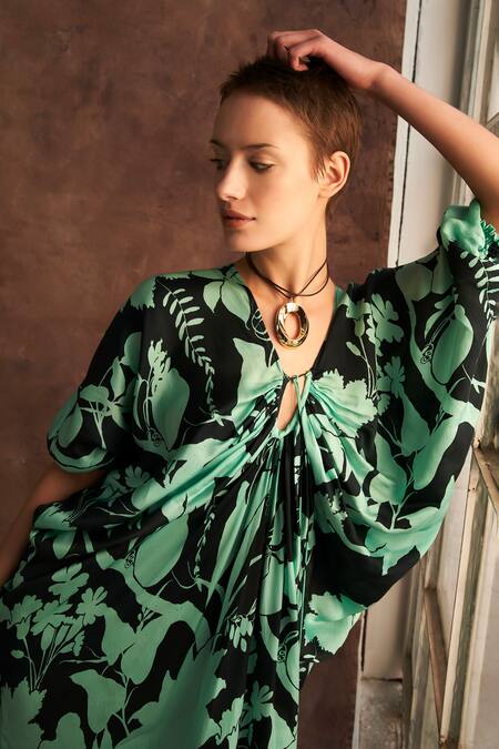 Buy Verb By Pallavi Singhee Green V-neck Floral Print Kaftan Online at Aza Fashions Buy_Verb By Pallavi Singhee_Green V-neck Floral Print Kaftan _Online_at_Aza_Fashions