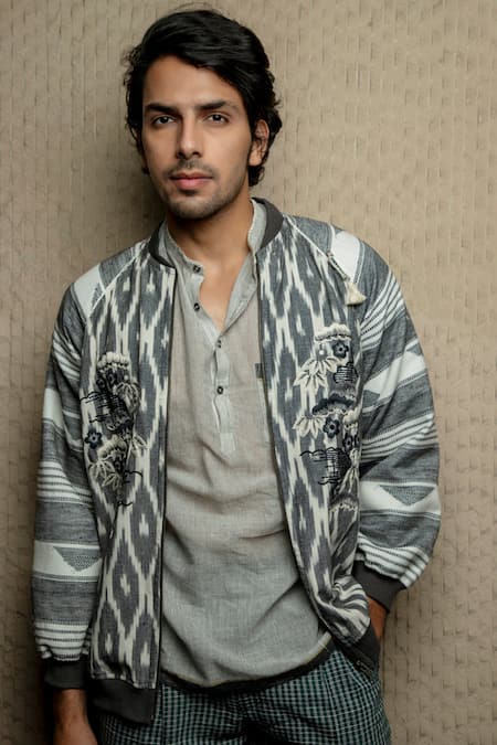 Shruti Sancheti Striped Short Kurta & Pant Set 