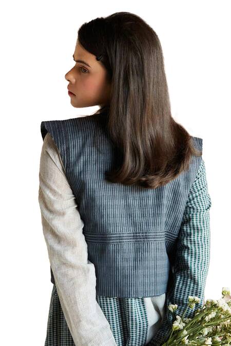 Buy Shruti Sancheti Grey Cotton Embroidery Open Neck Floral Waistcoat Online at Aza Fashions Buy_Shruti Sancheti_Grey Cotton Embroidery Open Neck Floral Waistcoat _Online_at_Aza_Fashions