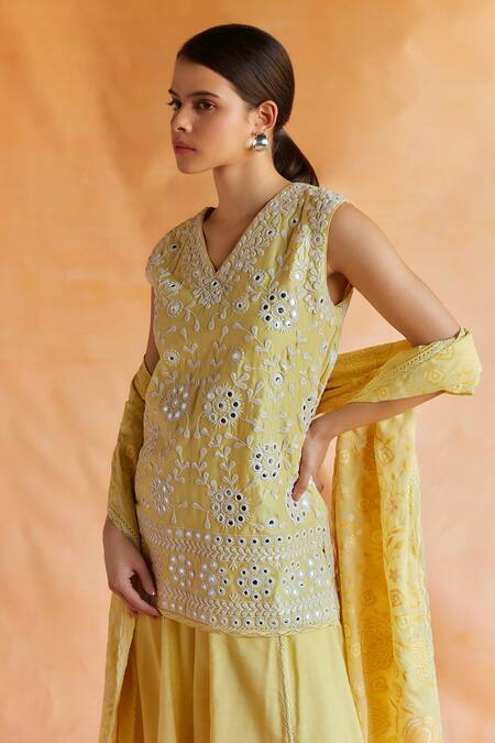 Shop Shruti Sancheti Yellow Silk Mirrors, Embroidery V-neck Sheesh Bloom Garden Kurta Palazzo Set at Aza Fashions Shop_Shruti Sancheti_Yellow Silk Mirrors, Embroidery V-neck Sheesh Bloom Garden Kurta Palazzo Set _at_Aza_Fashions