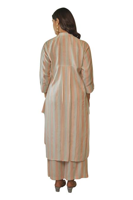 Kapraaaha Pink Muslin Collared Striped Tunic And Pant Set at Aza Fashions Kapraaaha_Pink Muslin Collared Striped Tunic And Pant Set_at_Aza_Fashions
