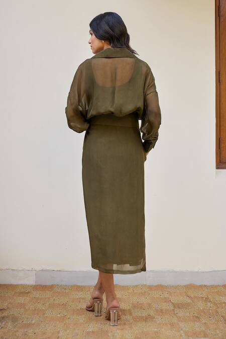 Shop Kapraaaha Green Organza, Muslin, Cotton Collared Straight Dress With Jacket at Aza Fashions Shop_Kapraaaha_Green Organza, Muslin, Cotton Collared Straight Dress With Jacket_at_Aza_Fashions