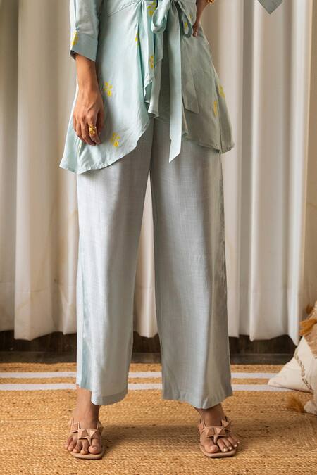 Shop Kapraaaha Blue Top Muslin Embroidered Thread V Neck Floral Tie-up And Pant Set Online at Aza Fashions Shop_Kapraaaha_Blue Top Muslin Embroidered Thread V Neck Floral Tie-up And Pant Set_Online_at_Aza_Fashions