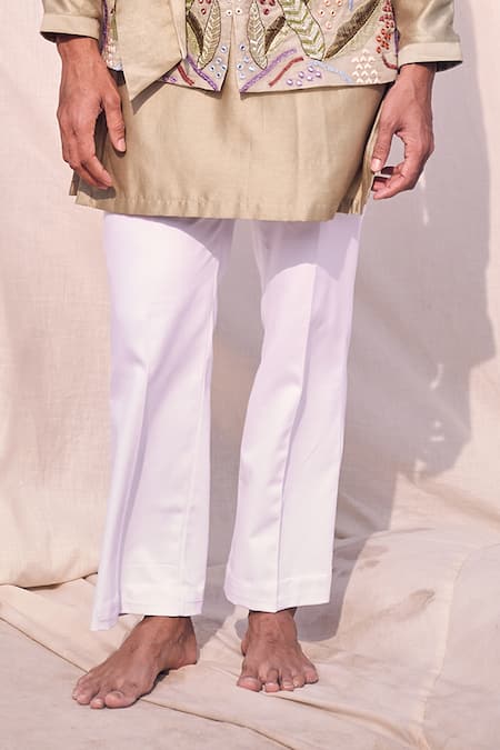 Shop Kaaj Button X AZA Green Organza, Cotton Satin, Chanderi Silk Mirrors, Embroidery Bundi And Kurta Set Shop_Kaaj Button X AZA_Green Organza, Cotton Satin, Chanderi Silk Mirrors, Embroidery Bundi And Kurta Set