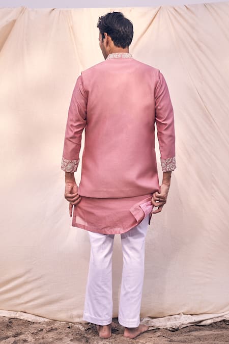 Kaaj Button X AZA Pink Chanderi Silk, Cotton Cut Work, Mirrors, Placement Bundi And Kurta Set Online at Aza Fashions Kaaj Button X AZA_Pink Chanderi Silk, Cotton Cut Work, Mirrors, Placement Bundi And Kurta Set _Online_at_Aza_Fashions
