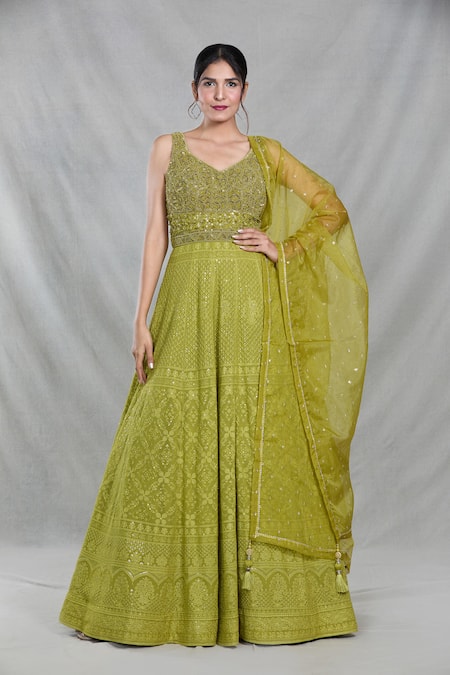 Samyukta Singhania Mughal Bloom Embroidered Gown With Dupatta 