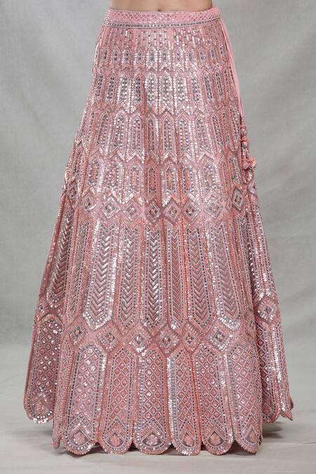 Samyukta Singhania_Peach Net Sequins Sweetheart Neck Bahar Mahal Embroidered Lehenga Set_Online_at_Aza_Fashions